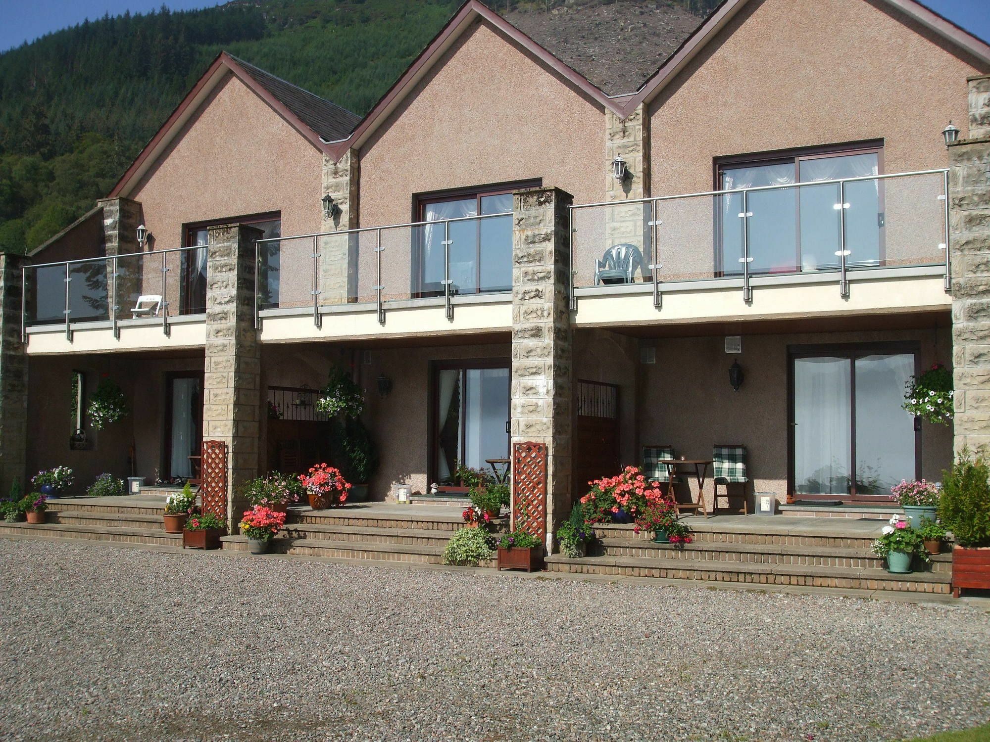 انفرموريستون Tigh Na Bruach B&B المظهر الخارجي الصورة